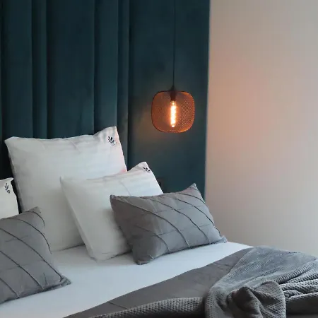 El - Polaris Апартаменти *